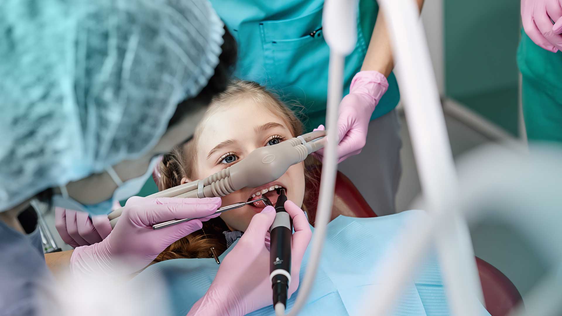 Klaas - Dentist website Webflow template